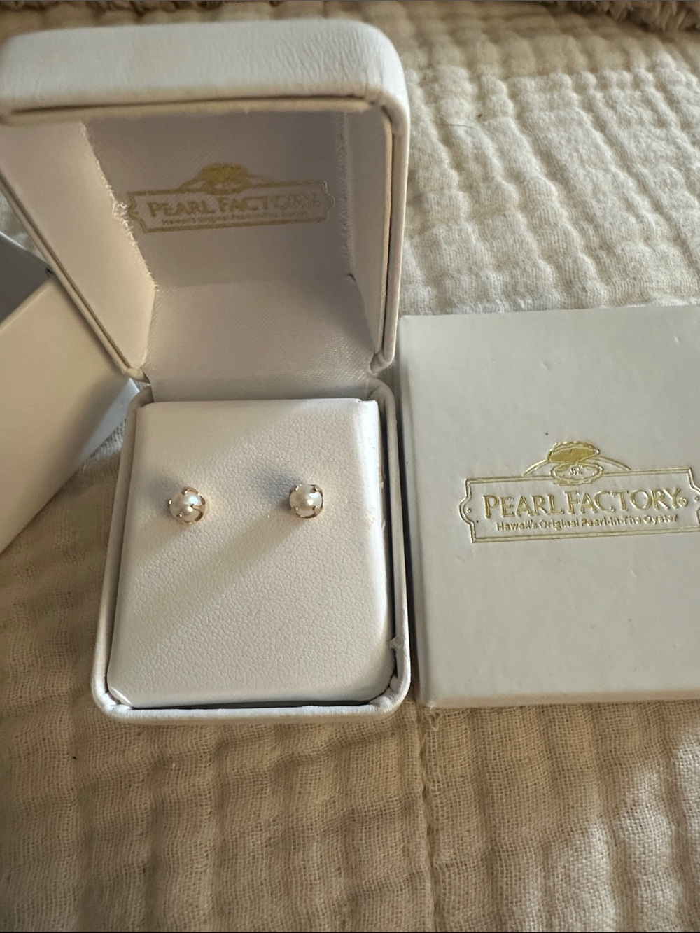 Pearl factory 14k Gold Pearl Stud Earrings - White Pearls